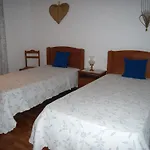 Casa Da Amoreira 루즈드타비라